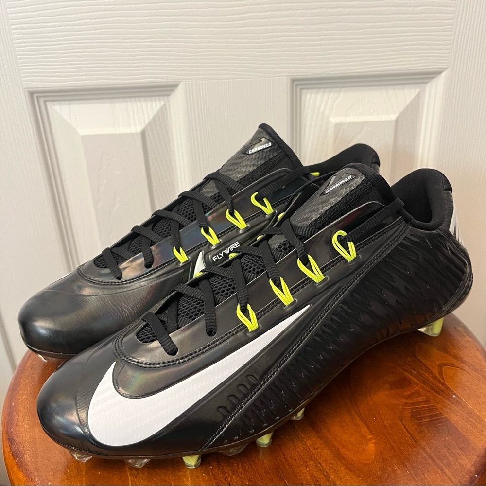 Nike Vapor Carbon Elite 2014 TD Football Cleats Men’s Size 13.5 631425-011